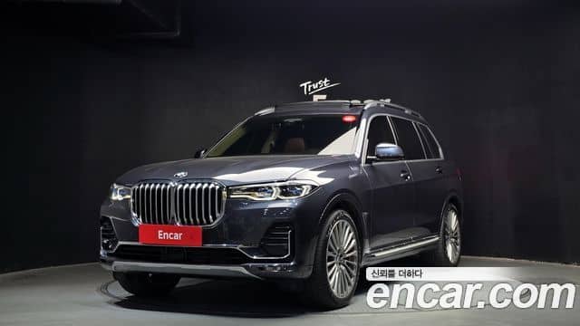 BMW X7