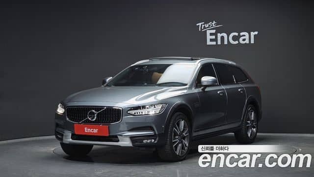 Volvo V90 Cross Country