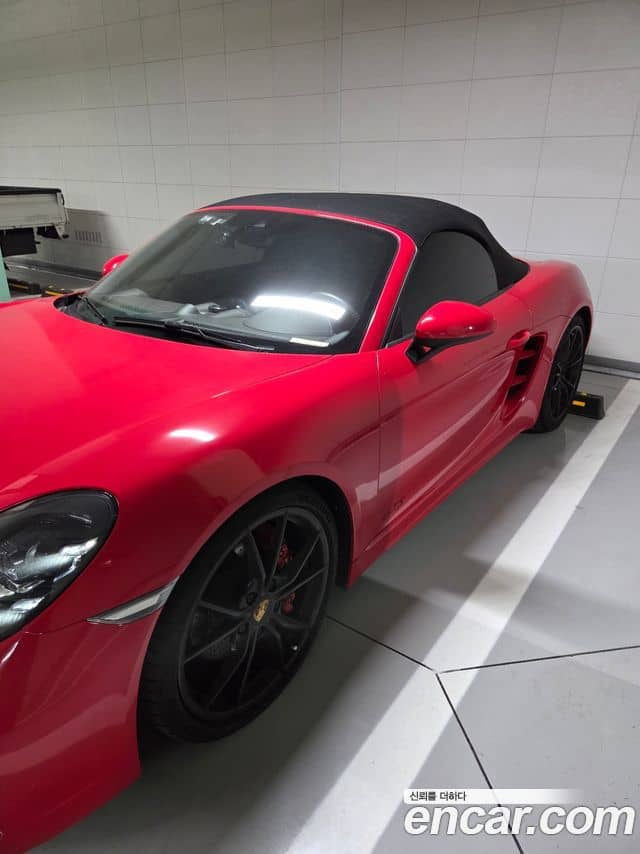 Porsche 718 Boxster