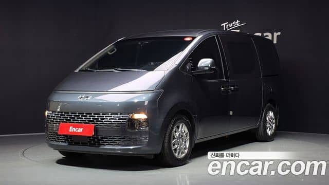 Hyundai Staria