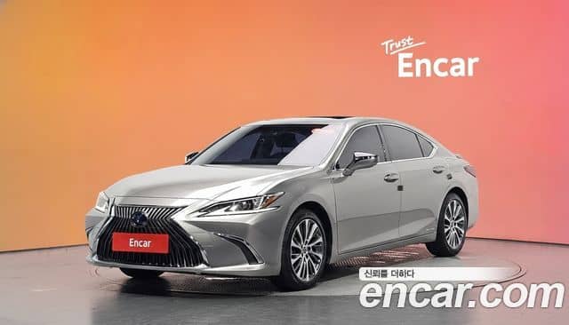 Lexus ES300h