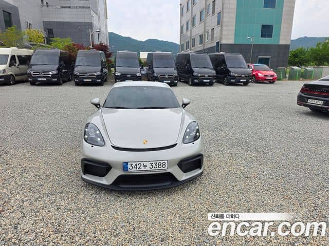 Porsche 718 Cayman