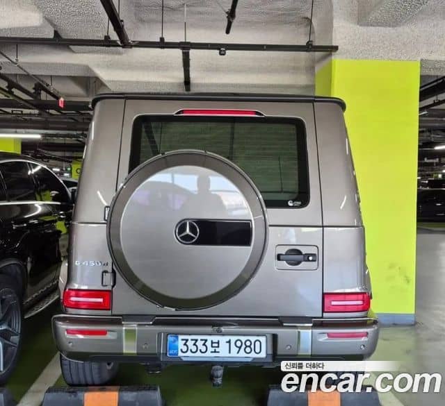 Mercedes-Benz G-Class