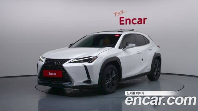 Lexus UX250h