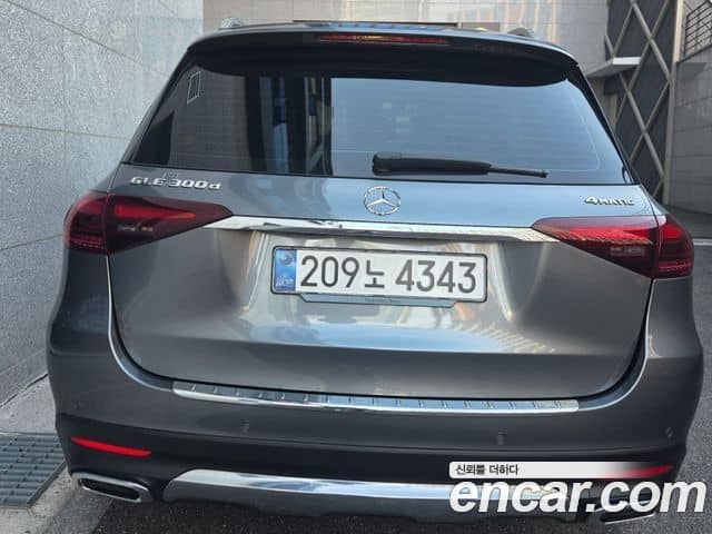 Mercedes-Benz GLE-Class