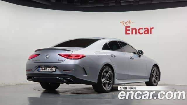 Mercedes-Benz CLS-Class