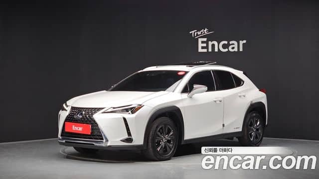 Lexus UX250h