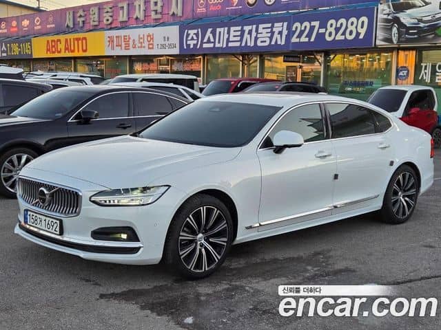 Volvo S90