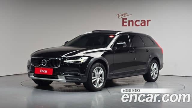 Volvo V90 Cross Country