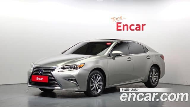 Lexus ES300h