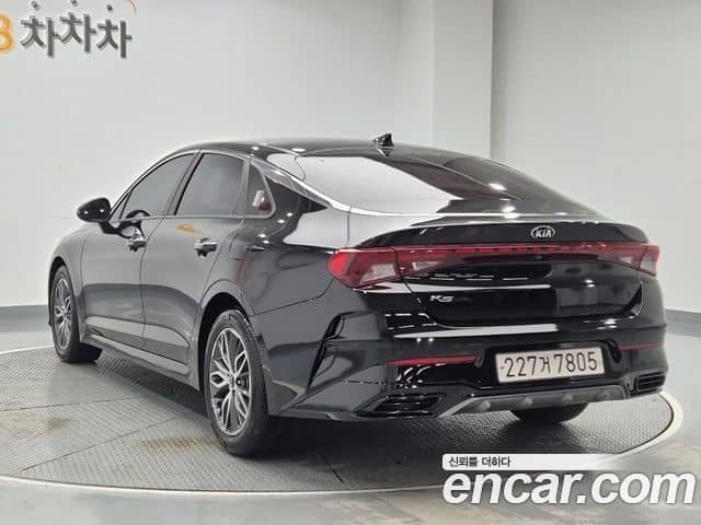 Kia K5