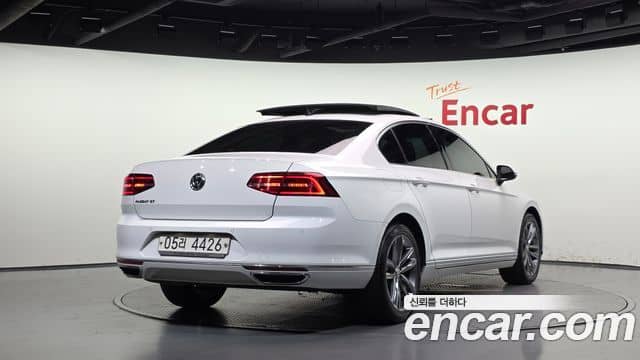 Volkswagen Passat GT