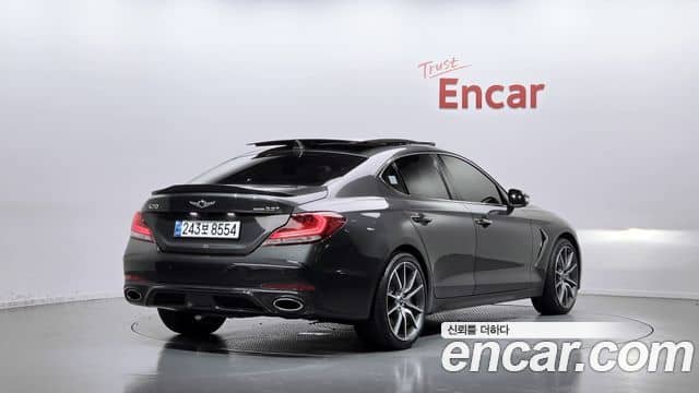 Genesis G70