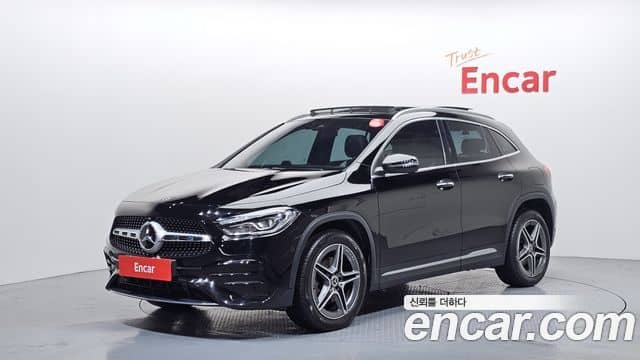 Mercedes-Benz GLA-Class