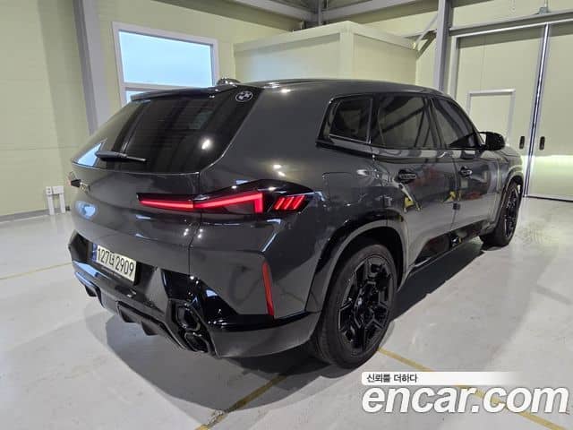 BMW XM