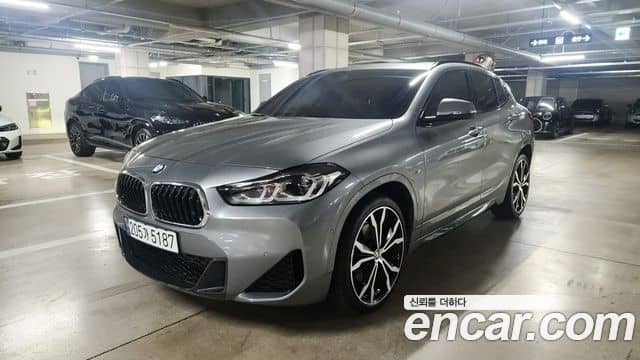BMW X2