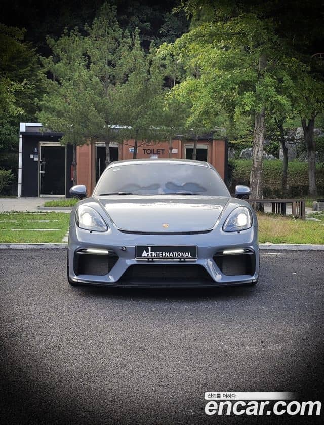 Porsche 718 Cayman