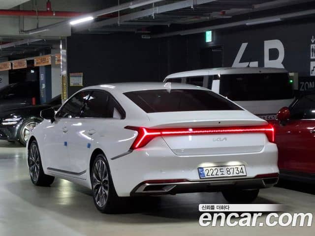 Kia K8