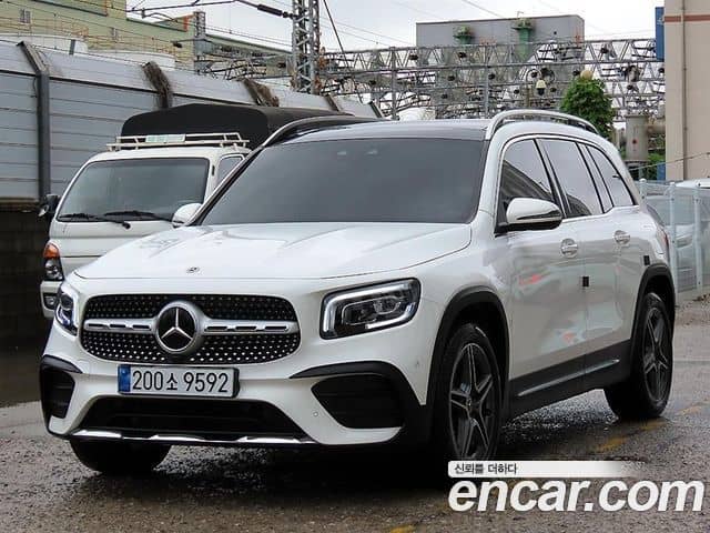 Mercedes-Benz GLB-Class