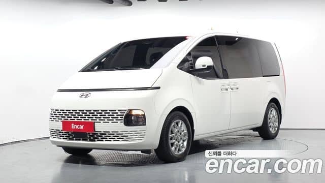 Hyundai Staria