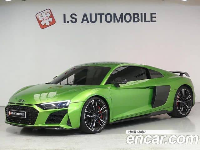 Audi R8