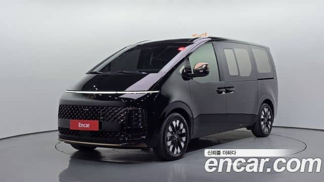 Hyundai Staria