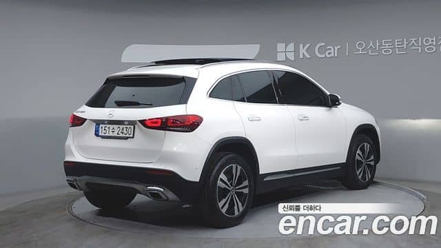 Mercedes-Benz GLA-Class