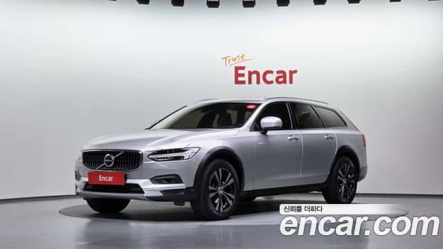 Volvo V90 Cross Country