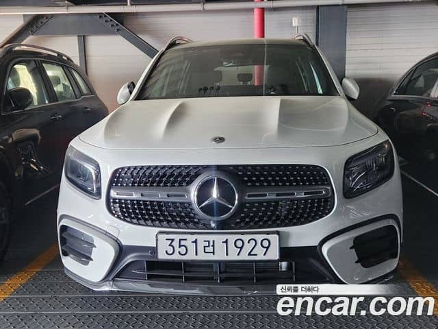 Mercedes-Benz GLB-Class