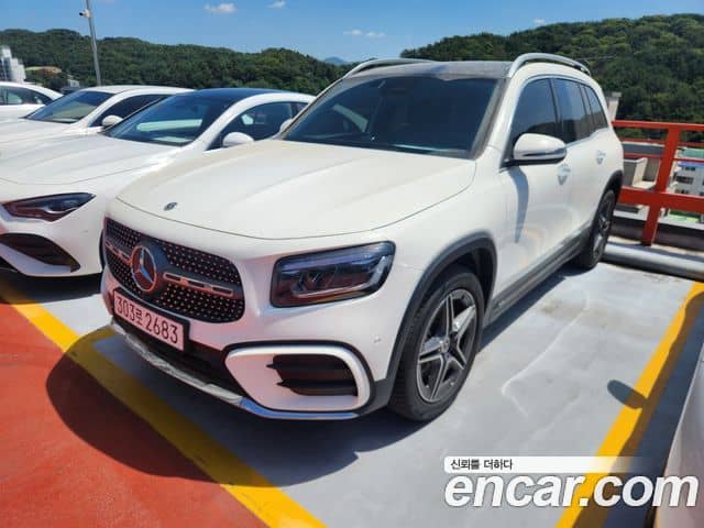 Mercedes-Benz GLB-Class