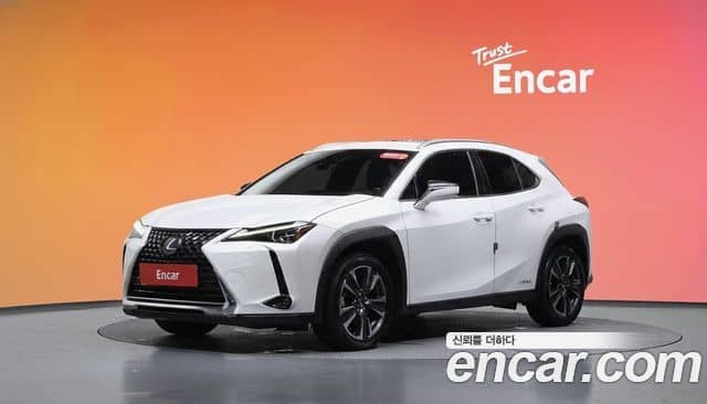 Lexus UX250h