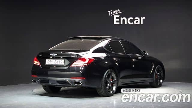 Genesis G70