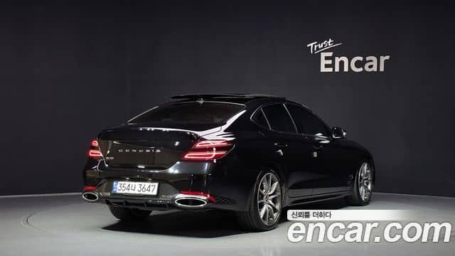 Genesis G70
