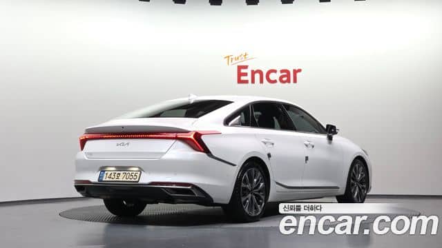 Kia K8