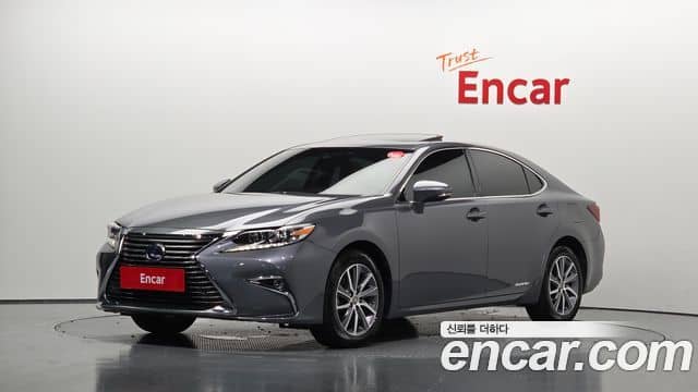 Lexus ES300h