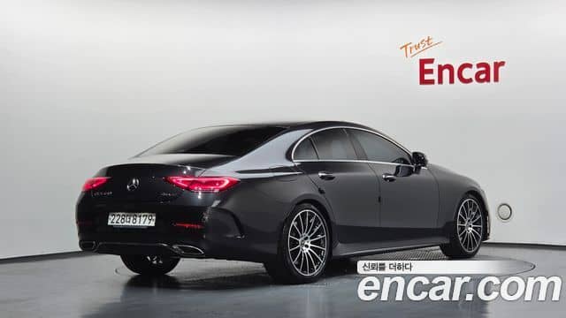 Mercedes-Benz CLS-Class