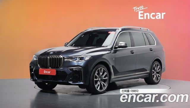 BMW X7