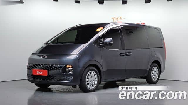 Hyundai Staria