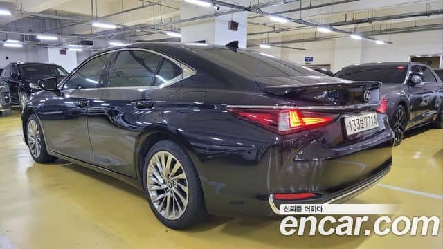 Lexus ES300h