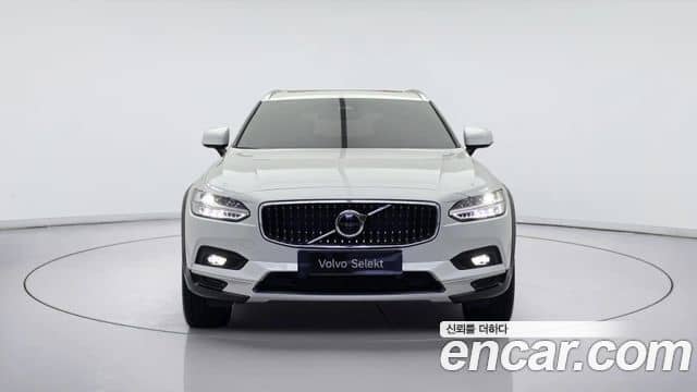 Volvo V90 Cross Country