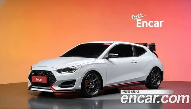 Hyundai Veloster