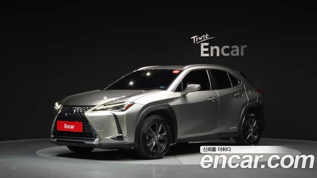 Lexus UX250h