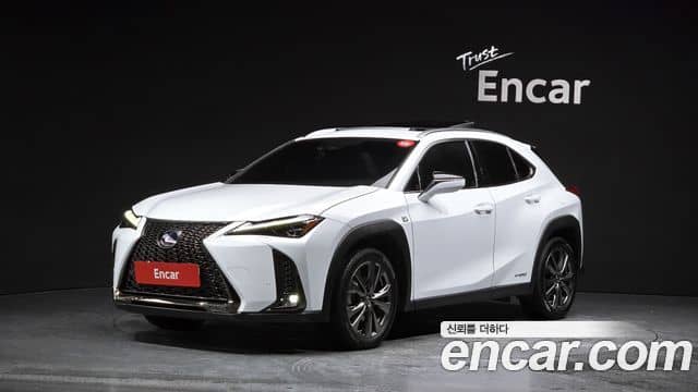 Lexus UX250h