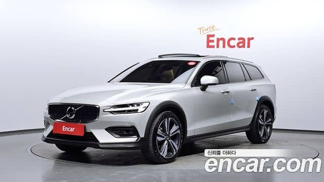Volvo V60 Cross Country