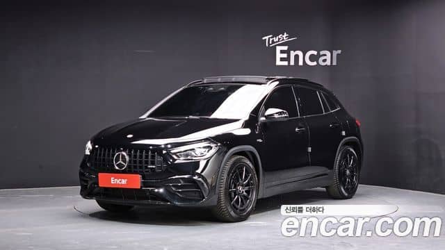 Mercedes-Benz GLA-Class