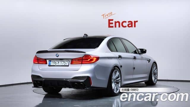 BMW M5