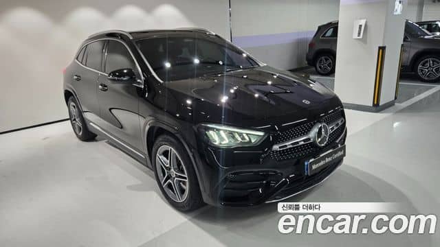 Mercedes-Benz GLA-Class