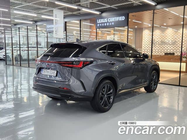 Lexus NX350h