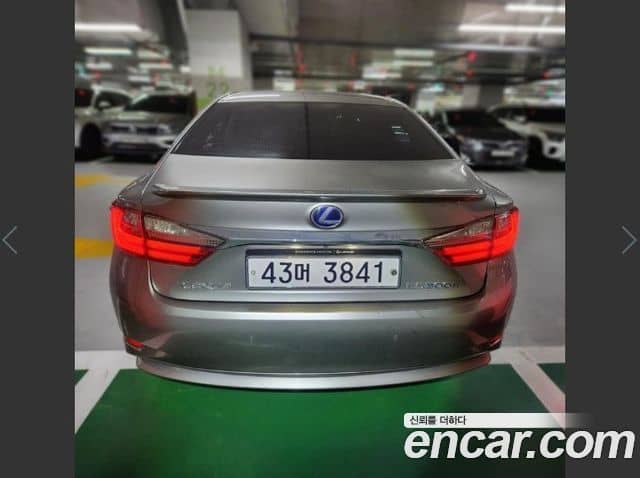 Lexus ES300h