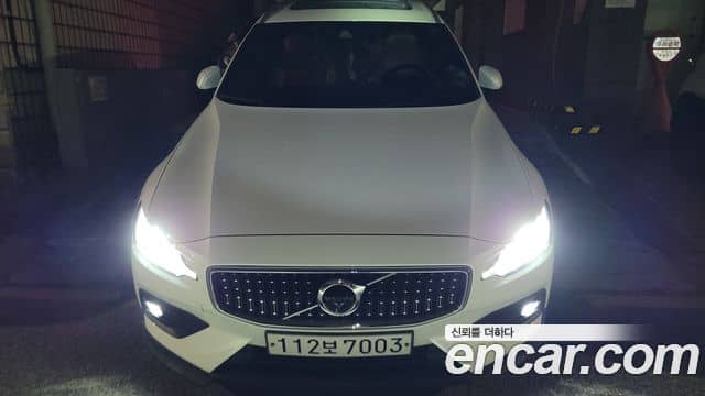 Volvo V60 Cross Country